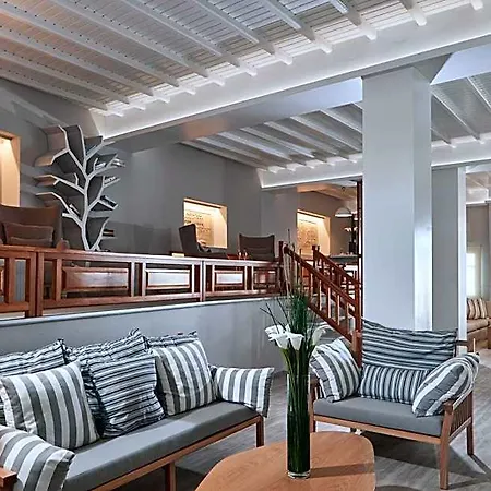 Hotel Mykonos Kosmoplaz 4*