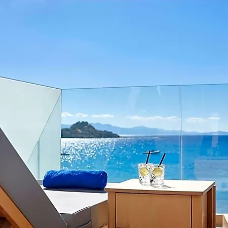 Hotel Mykonos Kosmoplaz 4*