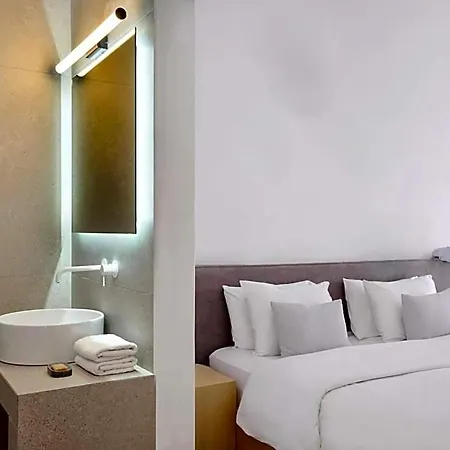 Hotel Mykonos Kosmoplaz 4*
